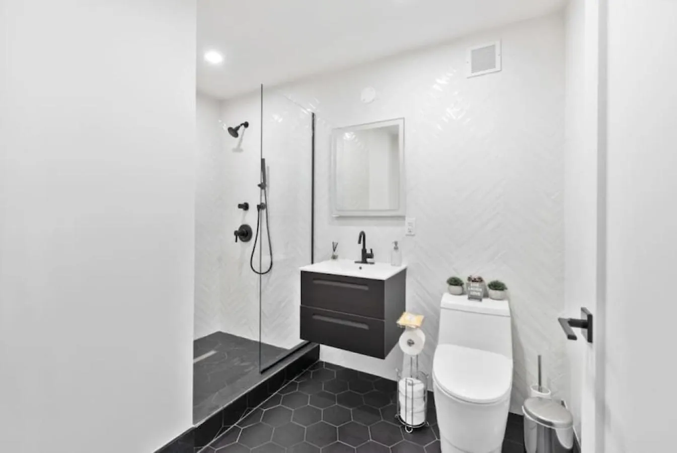 Ferienwohnung Luxe Studio With Charming Juliet Balcony New York