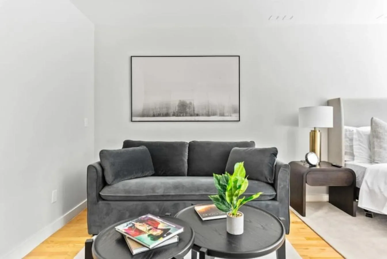 Luxe Studio With Charming Juliet Balcony Apartment New York